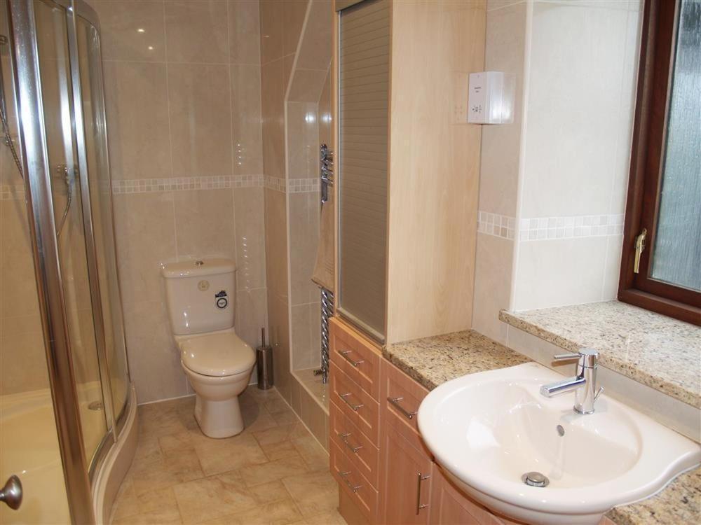 Cable Cottage Фишгард Экстерьер фото